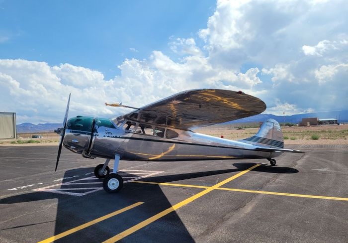 1949 Cessna 195A