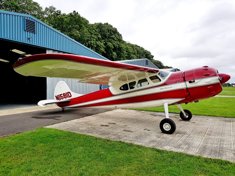 1952 Cessna 195 Turbo