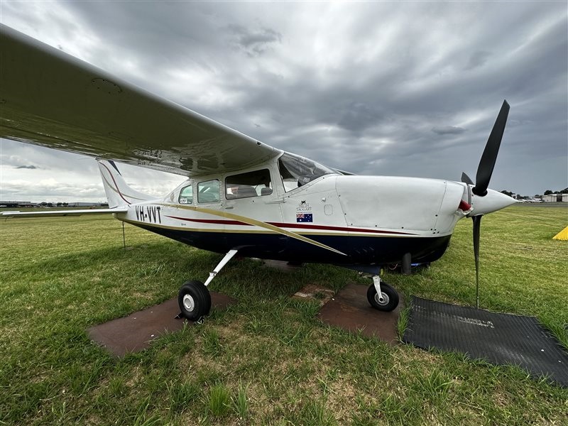 1967 Cessna T210G