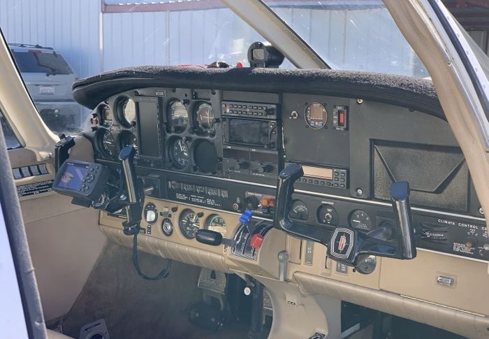 1973 Piper PA-32-300 Cherokee Six Used3