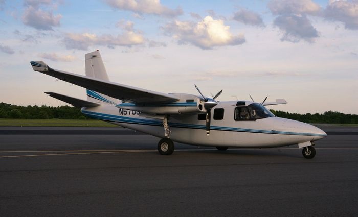1974 AERO COMMANDER 500 S2