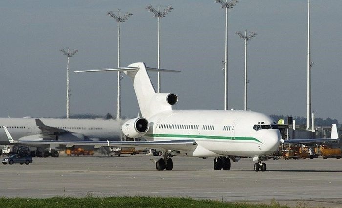 1976 Boeing 727-200 Super Valsan 200ADV