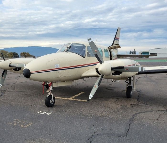 1976 PIPER PA-31-325