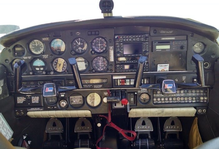 1976 Piper PA-28 Archer3