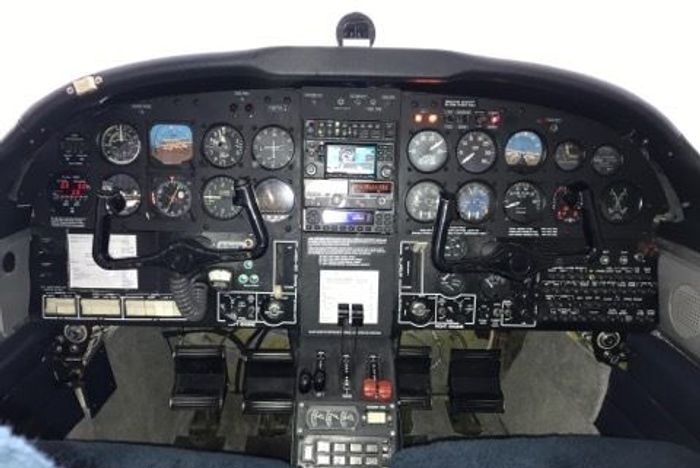 1977 AEROSTAR 601B2