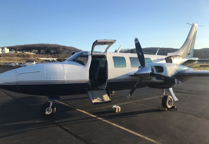 1977 AEROSTAR 601B3