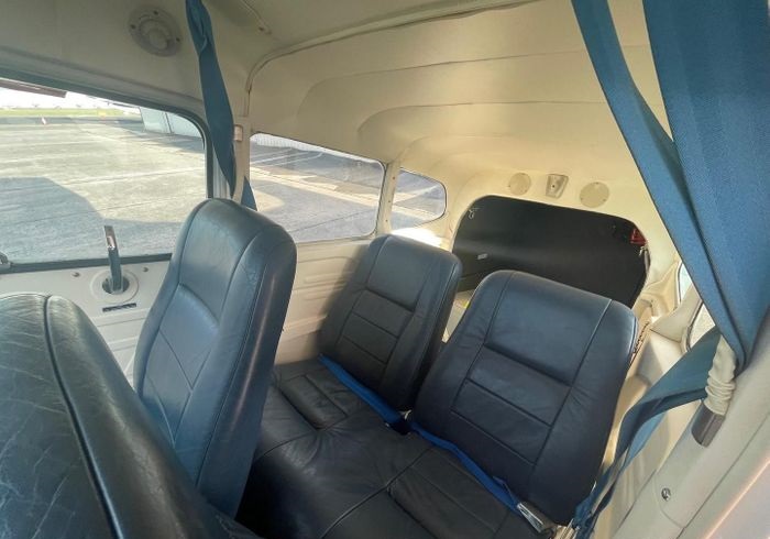 1981 Cessna A185F Skywagon3