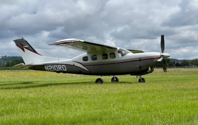 1981Cessna P210N Silver Eagle Turbine3