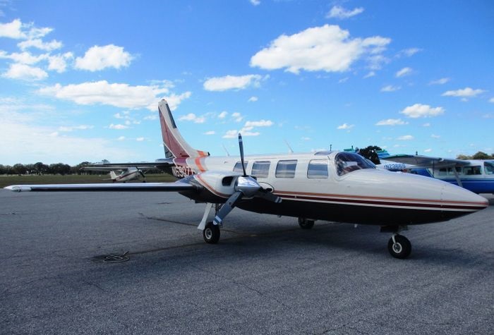 1984 AEROSTAR 700P1