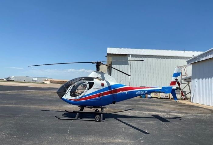 2000 SCHWEIZER 3331