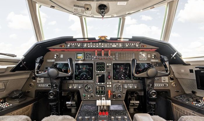 2001 DASSAULT FALCON 50EX1