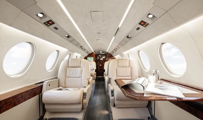 2001 DASSAULT FALCON 50EX2