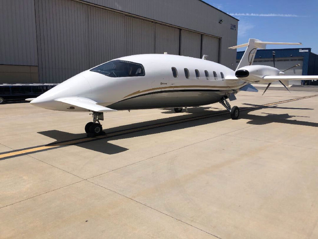 2001 Piaggio Avanti P1801