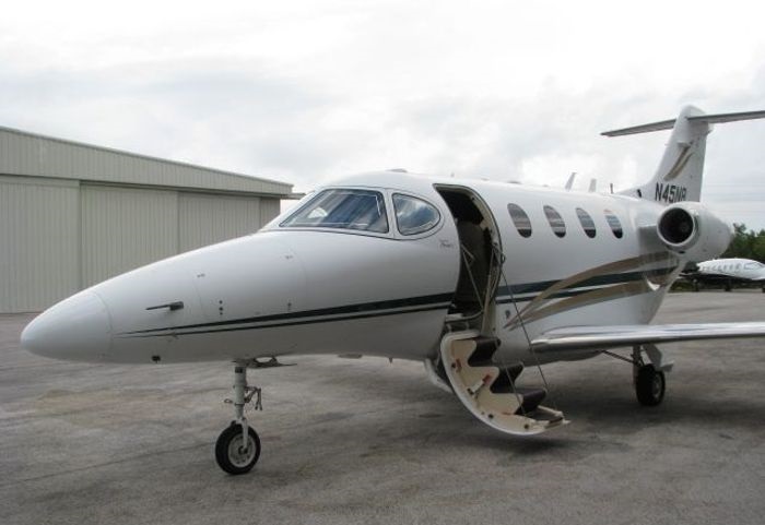 2004 Beechctaft Premier I