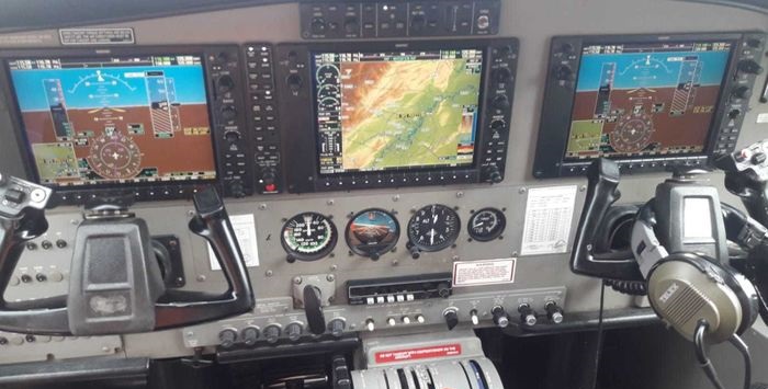 2010 CESSNA CARAVAN 208B GRAND1