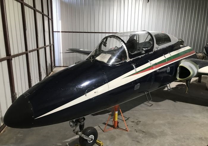 AERO L-29 DELFIN