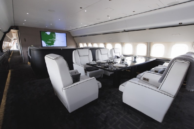 Boeing 7672