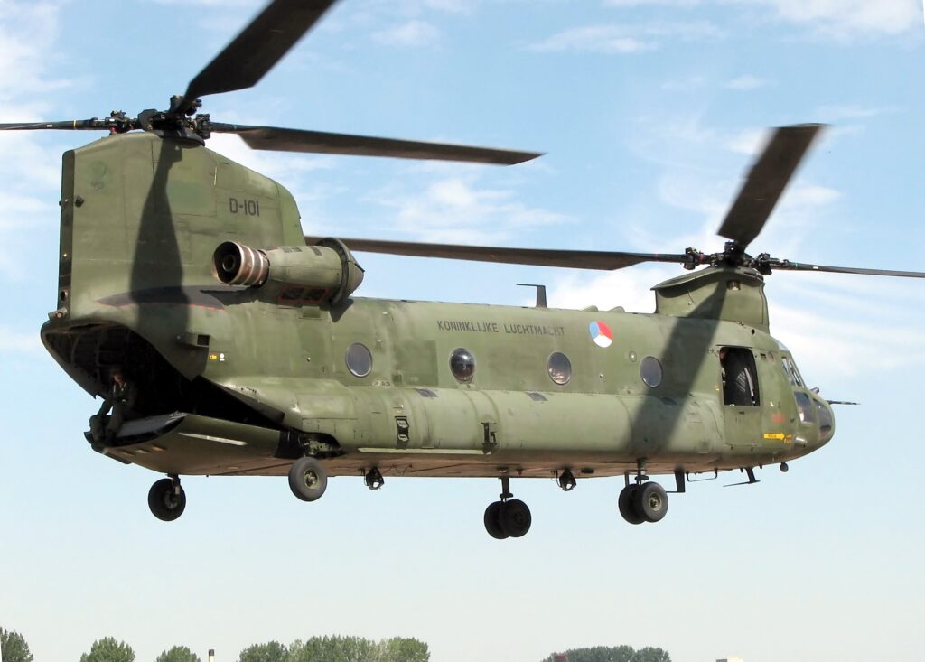 Boeing CH-47 Chinook