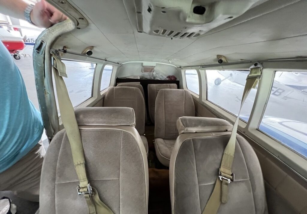 1966 PIPER PA-304