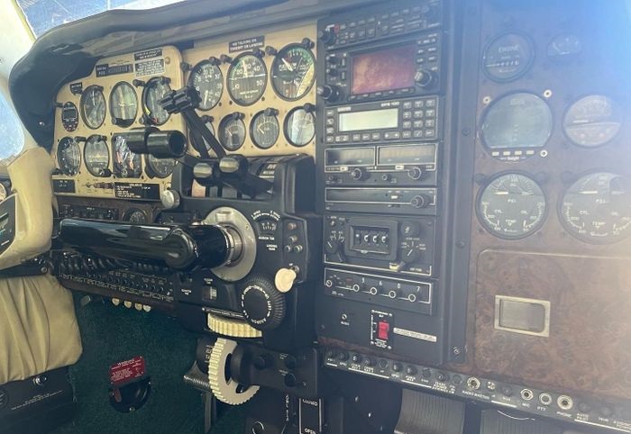 1977 BEECHCRAFT 55 BARON3