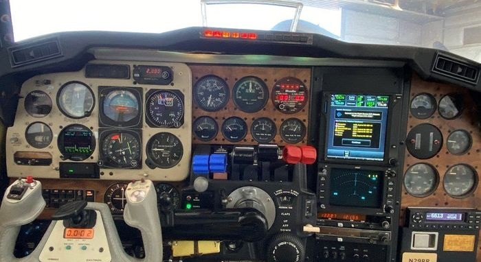 1982 BEECHCRAFT 58P BARON1