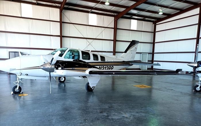 1990 BEECHCRAFT 58 BARON