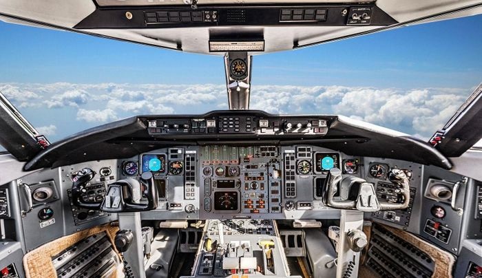 1995 BOMBARDIER CHALLENGER CL 6003