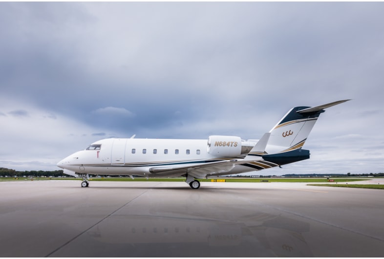 1999 Challenger 604