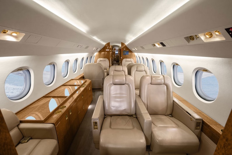 1999 Falcon 900EX2