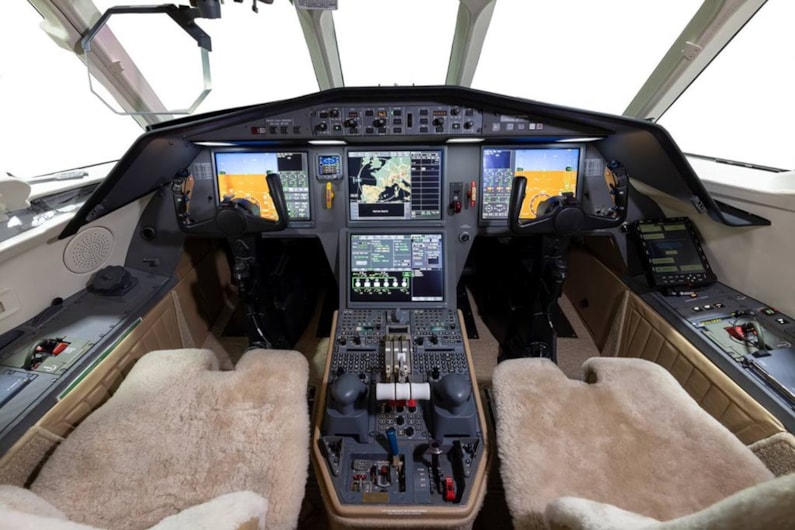 2005 Falcon 900EX EASy3