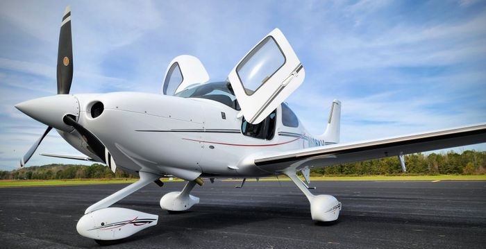 2016 CIRRUS SR22-G5